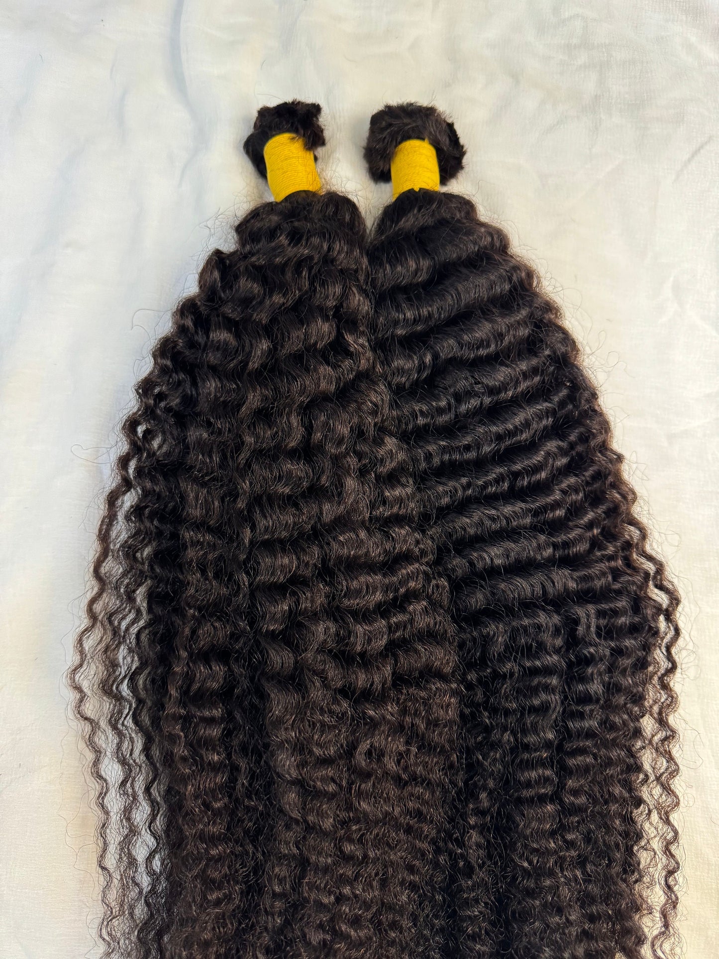 Indian Kinky Curly Human Hair Bundles Virgin – Multi-Donor, Tangle-Free, 100% Human Hair, Voluminous Curls, 18-30 Inch