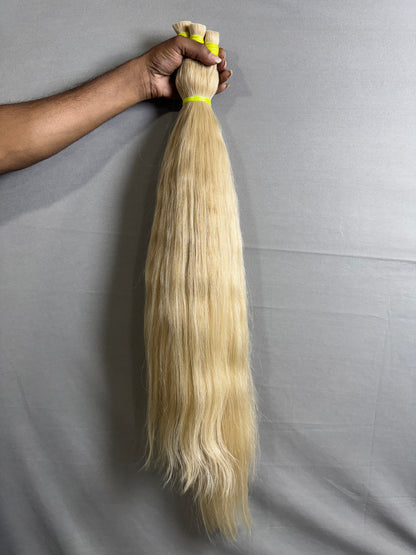 Faisceaux indiens de cheveux raides bruts