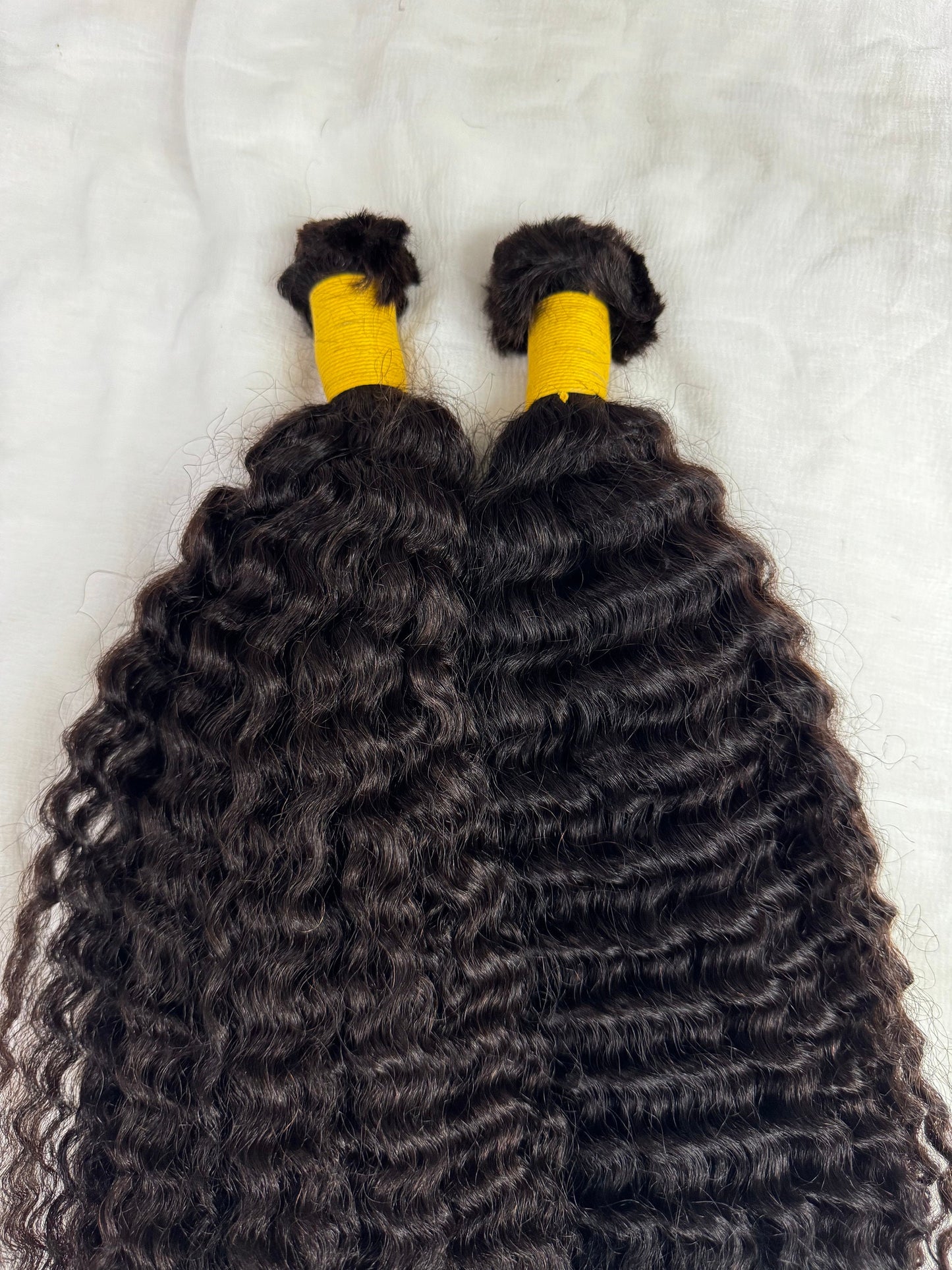 Indian Kinky Curly Human Hair Bundles Virgin – Multi-Donor, Tangle-Free, 100% Human Hair, Voluminous Curls, 18-30 Inch