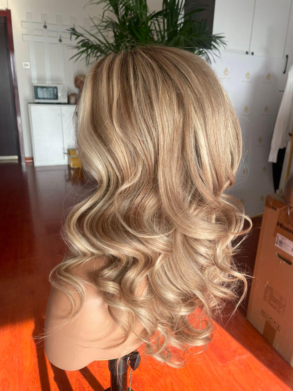 Luxury Blonde Balayage Lace Front Wig: Raw Human Hair, Curly