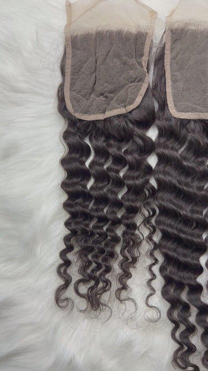 Fermeture de cheveux bouclés